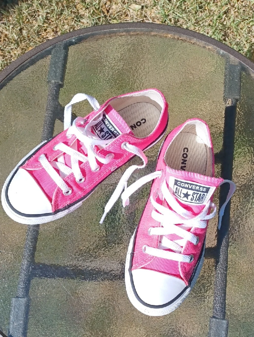 Converse Hot Pink Low Laced All Star Sneakers Girls-13 Like New!